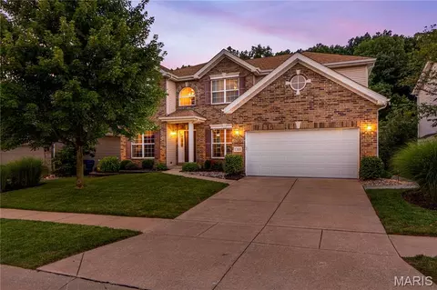 Exterior - 1388 Red Oak Plantation Dr, Ballwin, MO 63021 photo 43 of 44