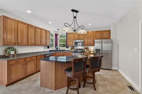 Kitchen - 1388 Red Oak Plantation Dr, Ballwin, MO 63021 photo 1 of 4