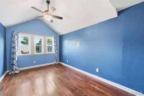 Bedroom - 7722 Devonshire Ave, Shrewsbury, MO 63119 photo 3 of 4