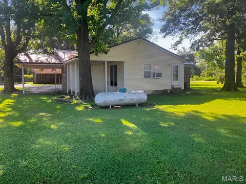 Exterior - 107 Normac Ave, Parma, MO 63870 photo 4 of 4