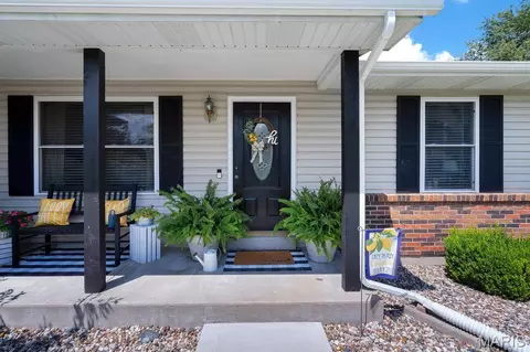 Exterior - 1165 Haven View Dr, O'fallon, MO 63366 photo 1 of 4