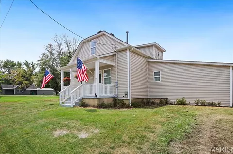 Exterior - 519 S Walnut St, Gerald, MO 63037 photo 6 of 6