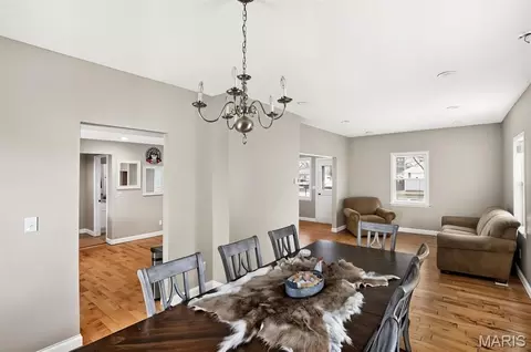 Dining - 519 S Walnut St, Gerald, MO 63037 photo 1 of 1
