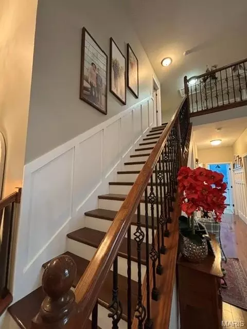 Entry Way - 117 Fox Haven Dr, O'fallon, MO 63368 photo 2 of 4