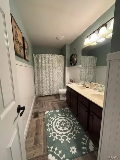 Bath - 117 Fox Haven Dr, O'fallon, MO 63368 photo 1 of 3