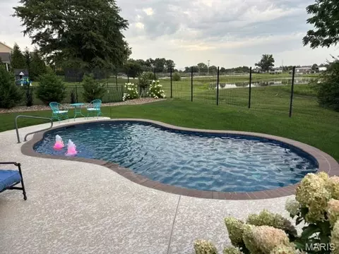 Exterior - 117 Fox Haven Dr, O'fallon, MO 63368 photo 4 of 11