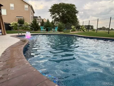 Exterior - 117 Fox Haven Dr, O'fallon, MO 63368 photo 8 of 11