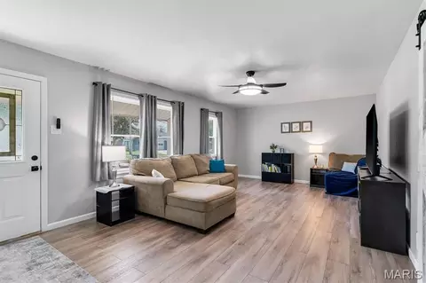 Living - 303 Saint Joseph Ave, O'fallon, MO 63366 photo 2 of 2