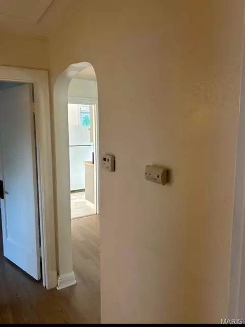 321 Henquin Dr, Ferguson, MO 63135 photo 5