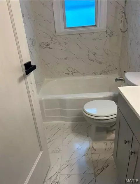 321 Henquin Dr, Ferguson, MO 63135 photo 6