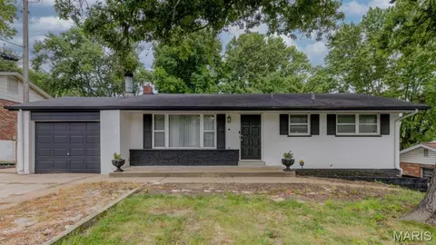 2239 Entity Ave, Saint Louis, MO 63114