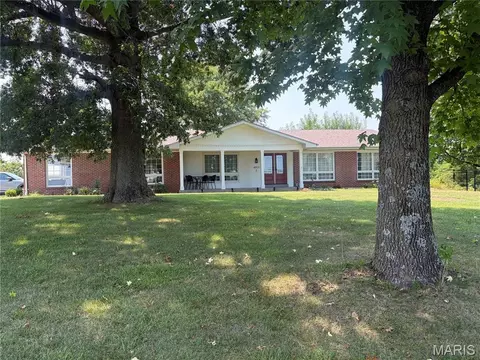 Exterior - 4931 S Point Rd, Washington, MO 63090 photo 6 of 6