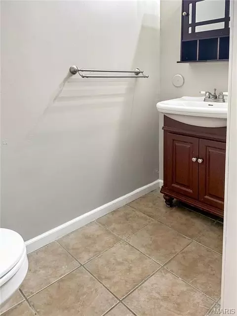 Bath - 6 Whispering Rock Ct, O'fallon, MO 63366 photo 5 of 5