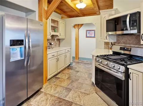 Kitchen - 507 Leach Branch Rd, Hermann, MO 65041 photo 7 of 9