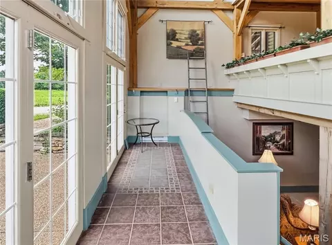Entry Way - 507 Leach Branch Rd, Hermann, MO 65041 photo 5 of 7