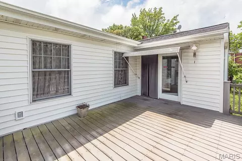 Exterior - 9211 Alpine Dr, Affton, MO 63123 photo 9 of 11