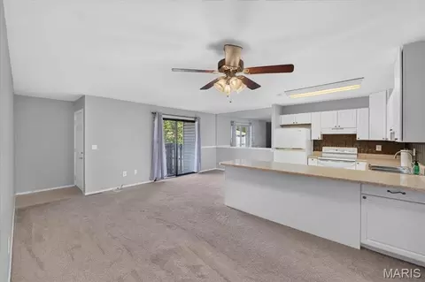 Living - 6 Megans Ct #C, O'fallon, MO 63366 photo 1 of 3