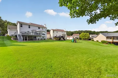 Exterior - 708 Hilltop Woods Ct, Eureka, MO 63025 photo 11 of 21