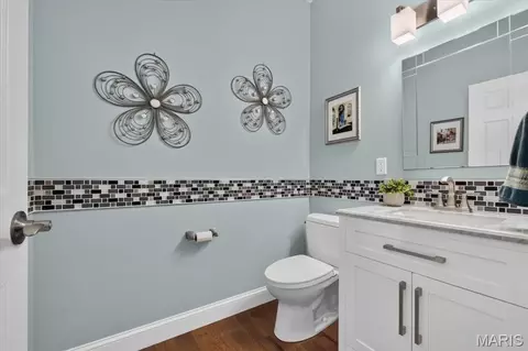 Bath - 708 Hilltop Woods Ct, Eureka, MO 63025 photo 1 of 6