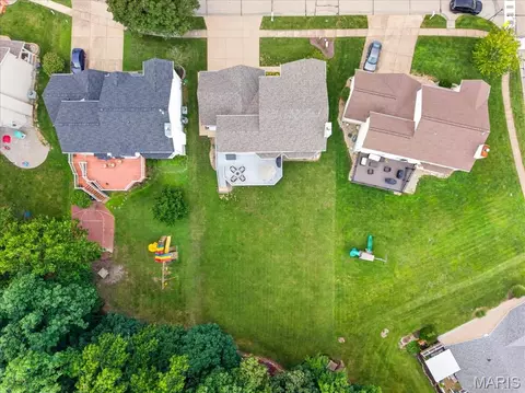 View/Area - 708 Hilltop Woods Ct, Eureka, MO 63025 photo 5 of 6