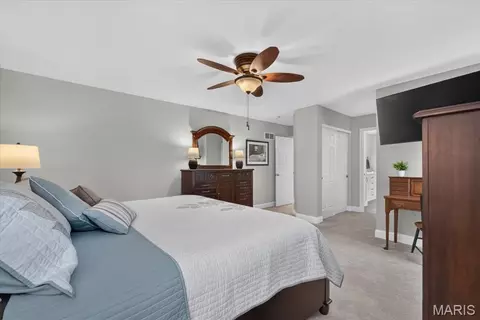 Bedroom - 708 Hilltop Woods Ct, Eureka, MO 63025 photo 2 of 8