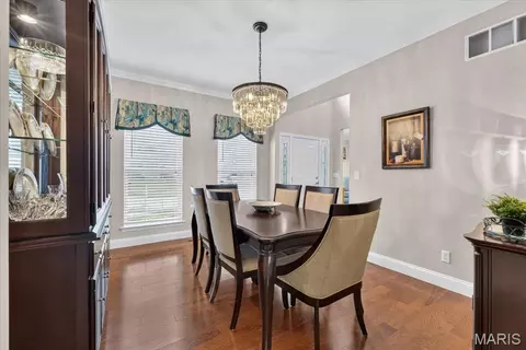 Dining - 708 Hilltop Woods Ct, Eureka, MO 63025 photo 2 of 3