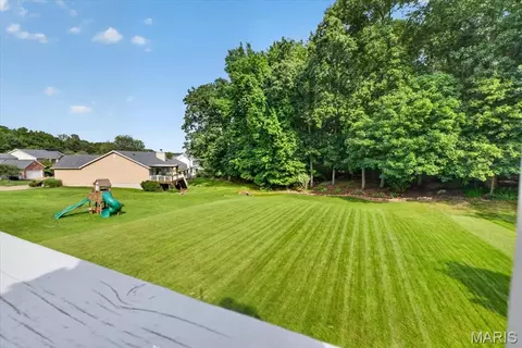 Exterior - 708 Hilltop Woods Ct, Eureka, MO 63025 photo 9 of 21