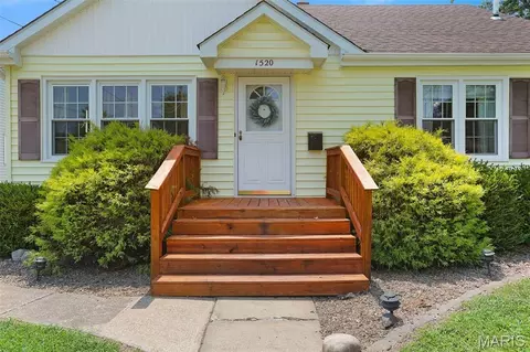 Exterior - 1520 E 6th St, Washington, MO 63090 photo 2 of 6
