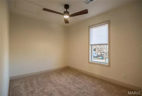 Bedroom - 301 Cape Rd, Bloomfield, MO 63825 photo 1 of 6