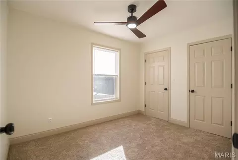 Bedroom - 301 Cape Rd, Bloomfield, MO 63825 photo 3 of 6