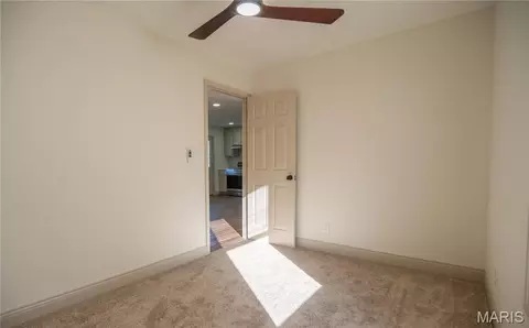 Bedroom - 301 Cape Rd, Bloomfield, MO 63825 photo 5 of 6