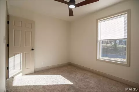 Bedroom - 301 Cape Rd, Bloomfield, MO 63825 photo 6 of 6