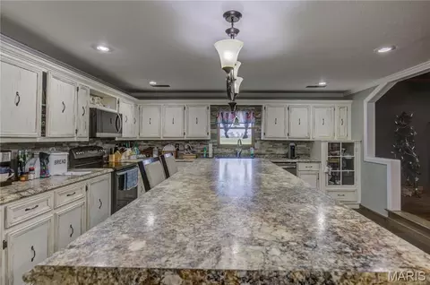 Kitchen - 104 Patterson Ave, Risco, MO 63874 photo 4 of 4