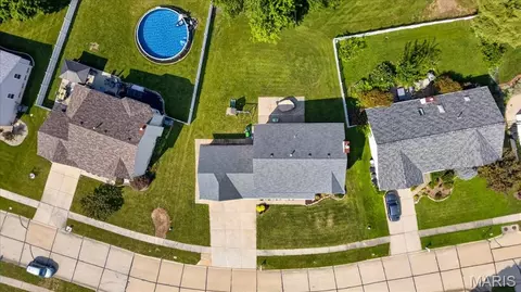 View/Area - 2087 Hackmann Estates Dr, Saint Charles, MO 63303 photo 2 of 2