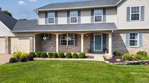 Exterior - 2087 Hackmann Estates Dr, Saint Charles, MO 63303 photo 8 of 9