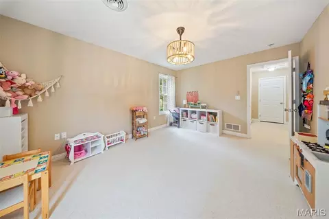 Bedroom - 11891 Pine Forest Dr, Rolla, MO 65401 photo 7 of 7
