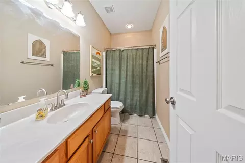 Bath - 11891 Pine Forest Dr, Rolla, MO 65401 photo 1 of 6