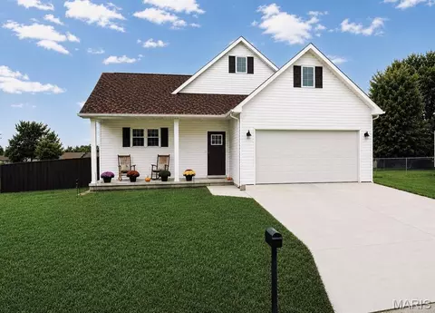 121 Grant Dr, Jonesburg, MO 63351