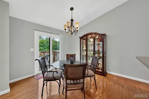 Dining - 2 Moonstone Ct, O'fallon, MO 63366 photo 4 of 4