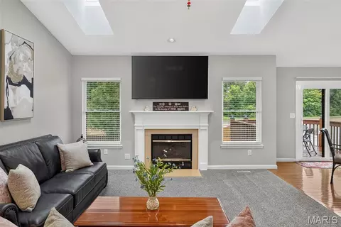 Living - 2 Moonstone Ct, O'fallon, MO 63366 photo 1 of 4