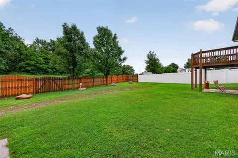 Exterior - 2 Moonstone Ct, O'fallon, MO 63366 photo 12 of 16