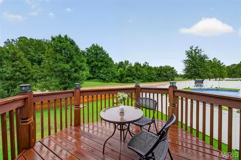 Exterior - 2 Moonstone Ct, O'fallon, MO 63366 photo 7 of 16