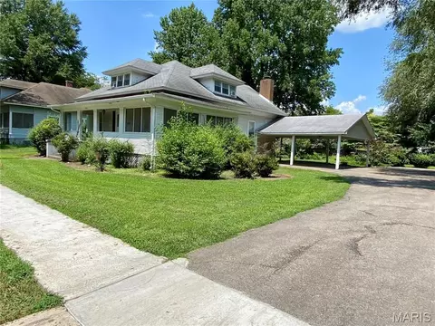 Other - 304 Hunter St, Charleston, MO 63834 photo 1 of 5