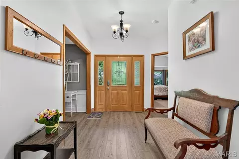 Entry Way - 156 Forest Dr, Eureka, MO 63025 photo 1 of 8