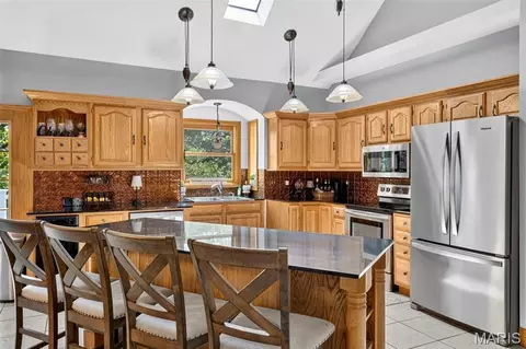 Kitchen - 156 Forest Dr, Eureka, MO 63025 photo 1 of 3