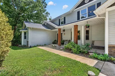 Exterior - 156 Forest Dr, Eureka, MO 63025 photo 2 of 12