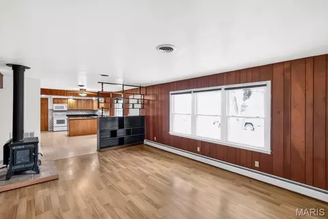 Living - 383 Vernon St, Sullivan, MO 63080 photo 3 of 3
