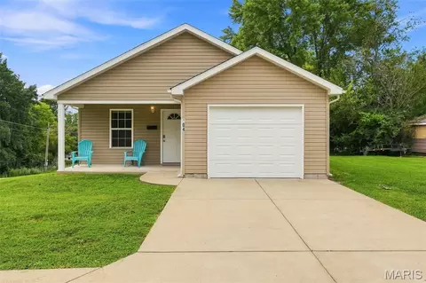 Exterior - 104 Oak St, Sullivan, MO 63080 photo 2 of 8