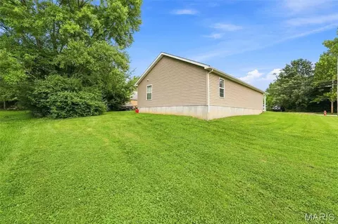 Exterior - 104 Oak St, Sullivan, MO 63080 photo 8 of 8
