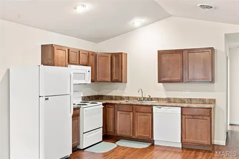 Kitchen - 104 Oak St, Sullivan, MO 63080 photo 1 of 2